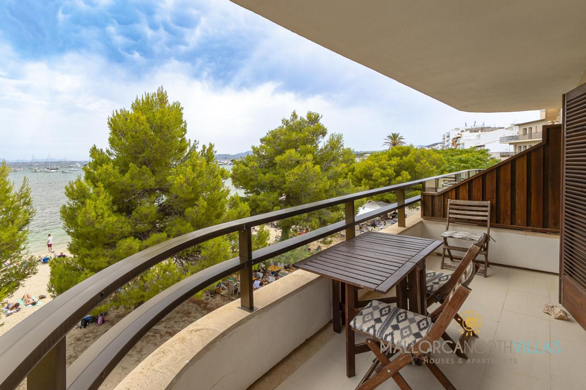 Voramar Ii First Line Pine Walk